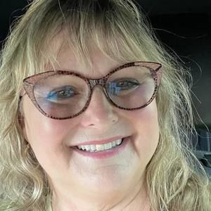 Meet your Posher, Annette